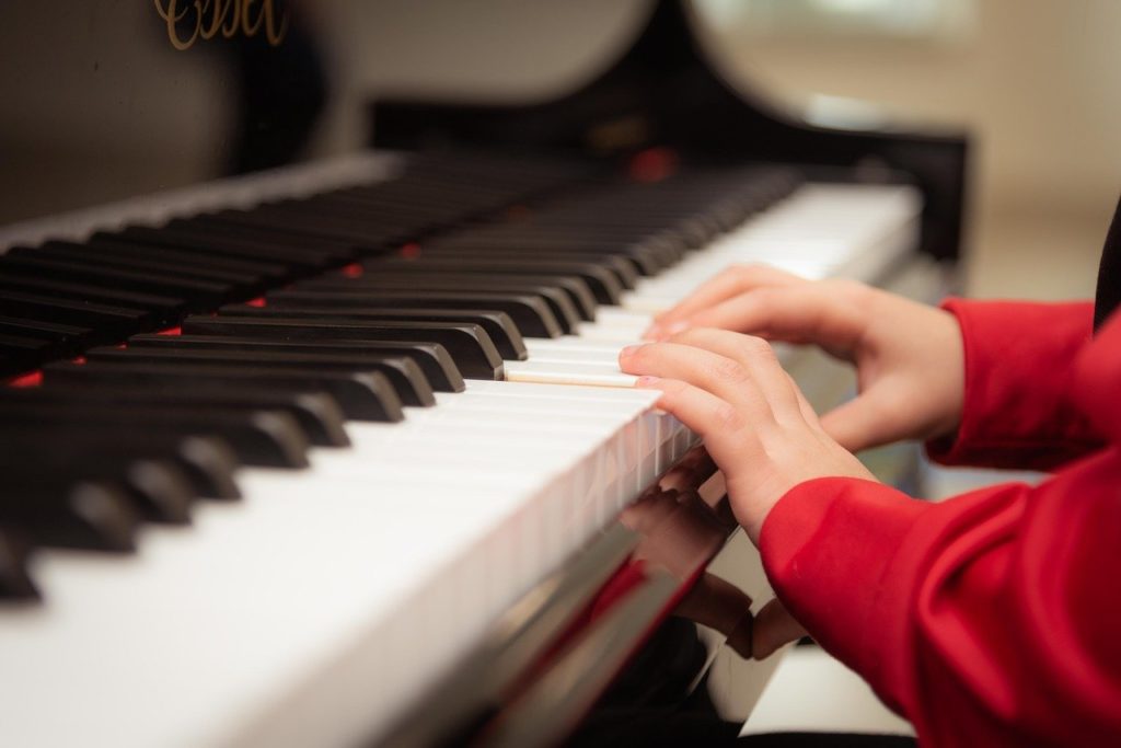 piano, playing, learning